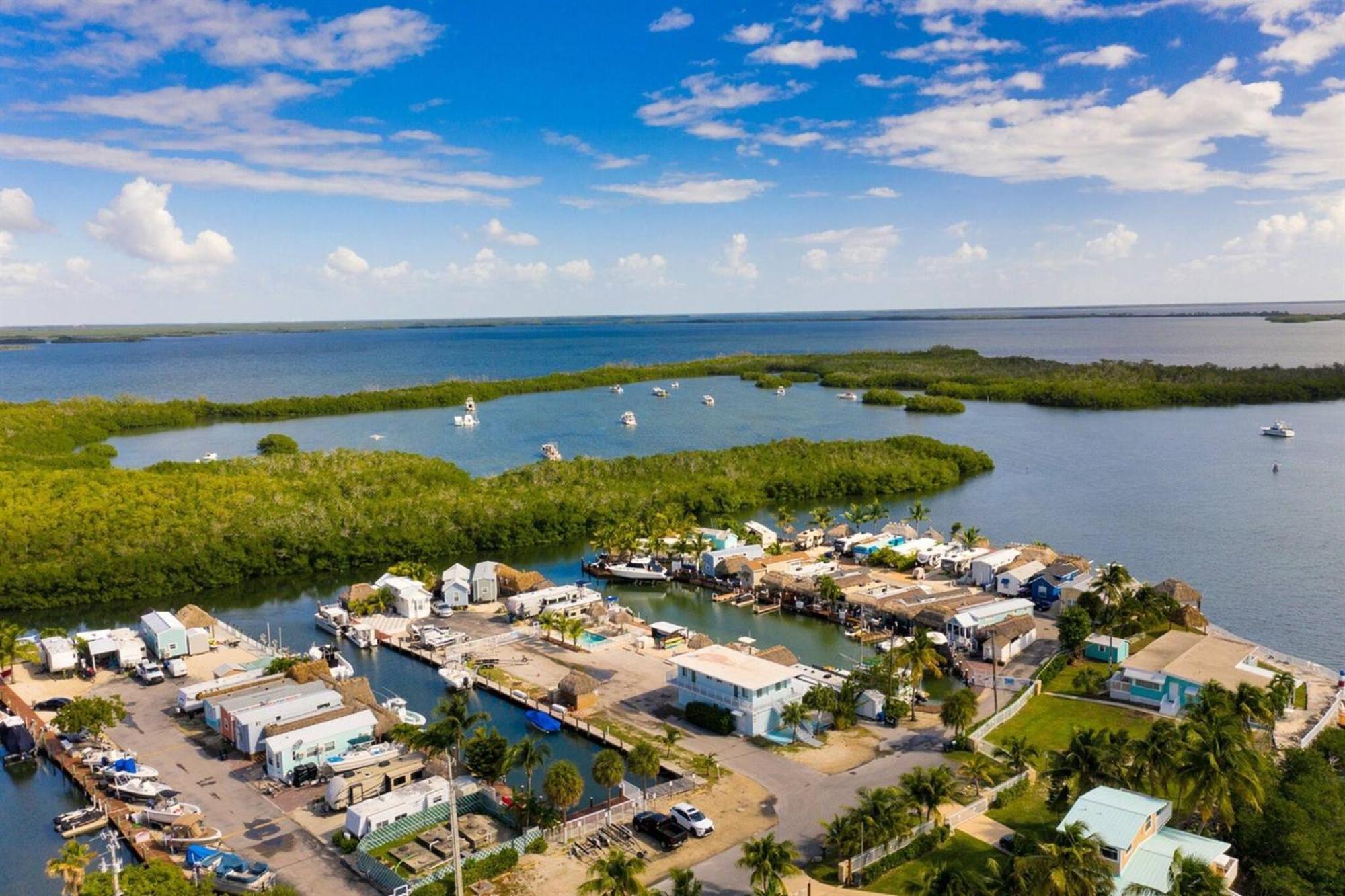 Waterfront Studio 2, Couples Oasis, Kayaks, Pool Jewfish Exterior foto